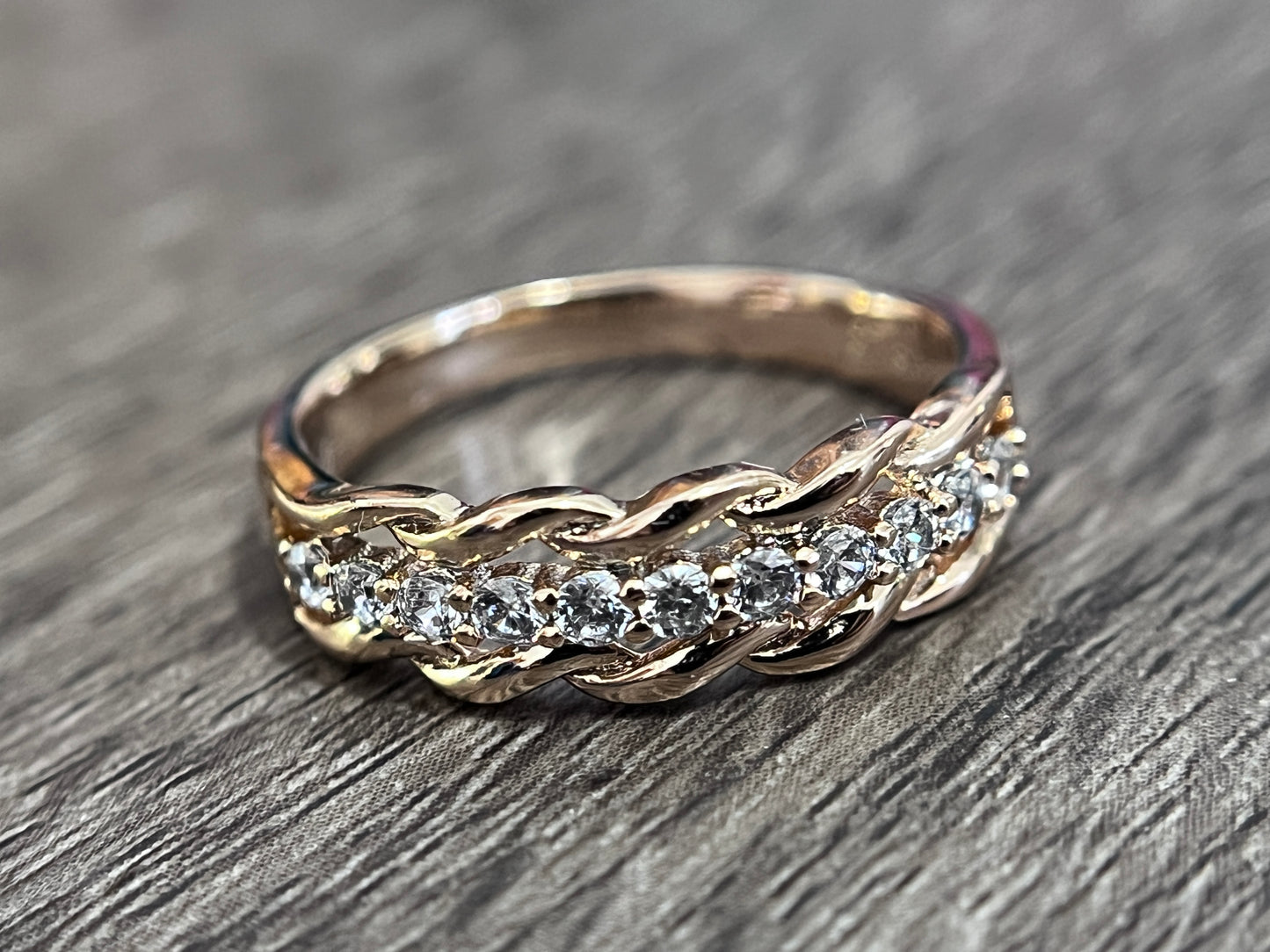 Chain Link Diamond Ring