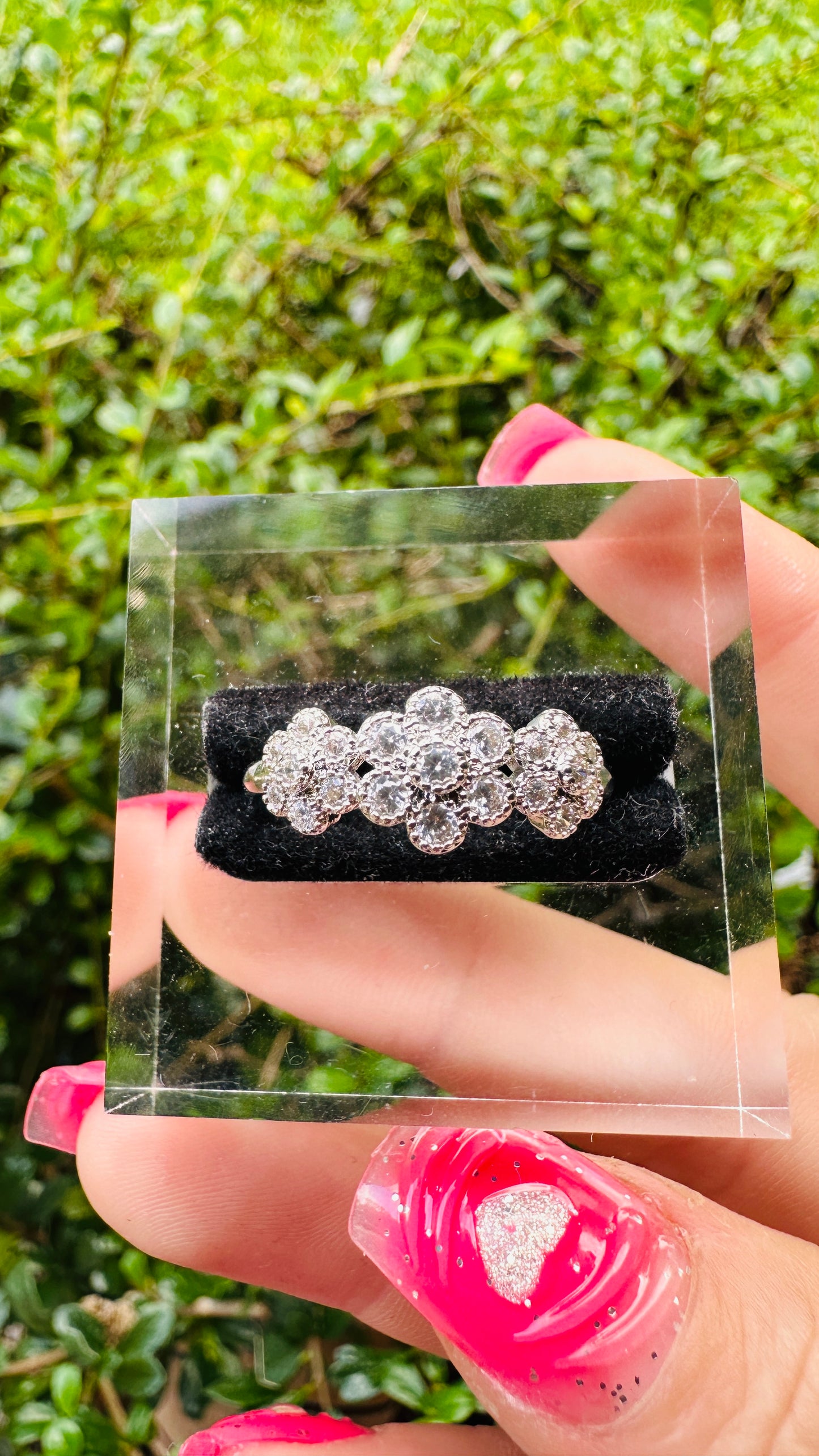 Triple Daisy Sparkle Silver Size 9