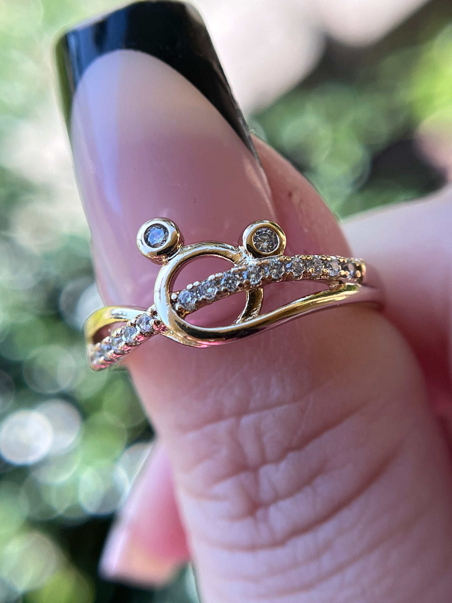 Twisted Minnie Mouse Ring