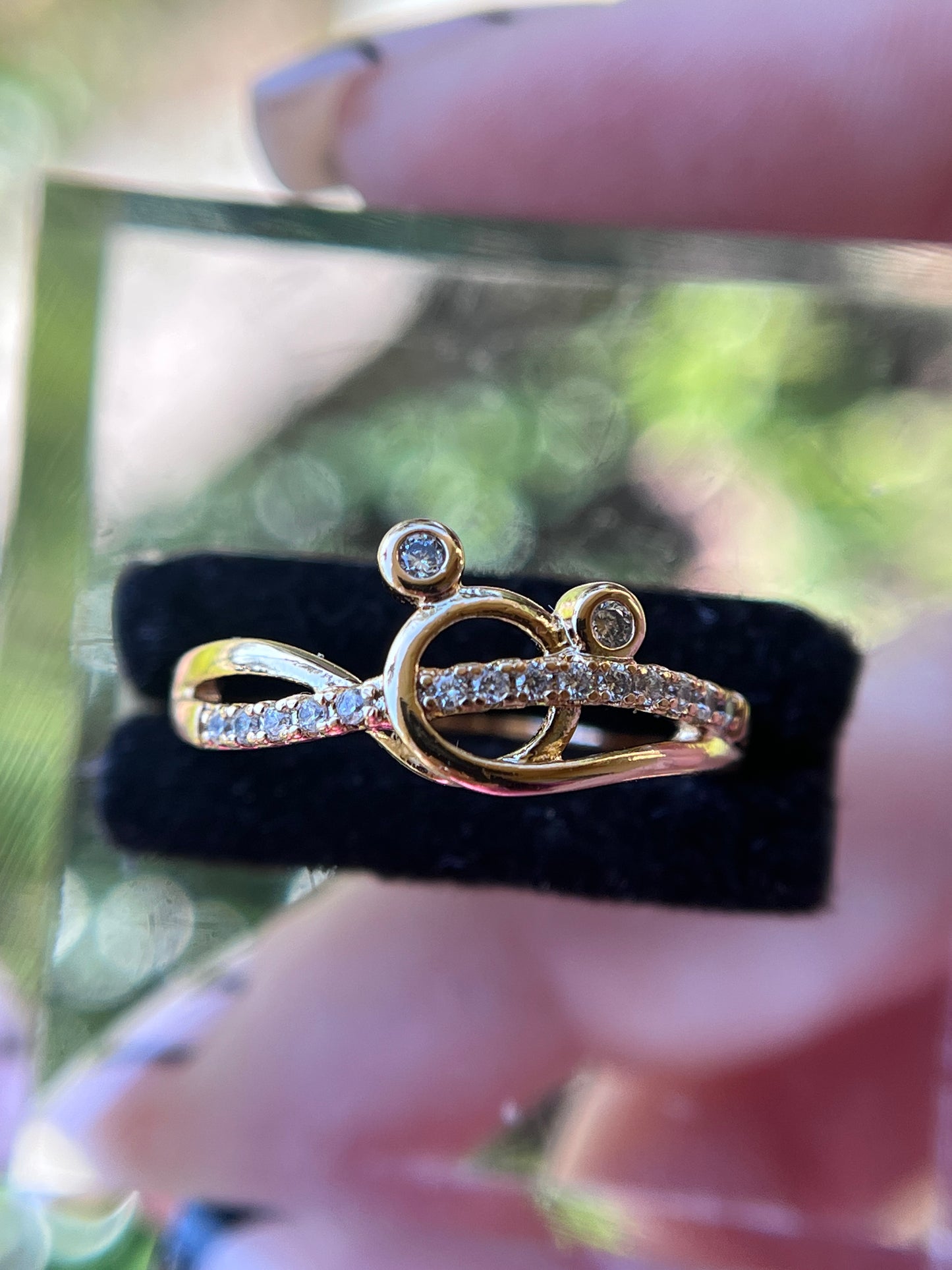 Twisted Minnie Mouse Ring